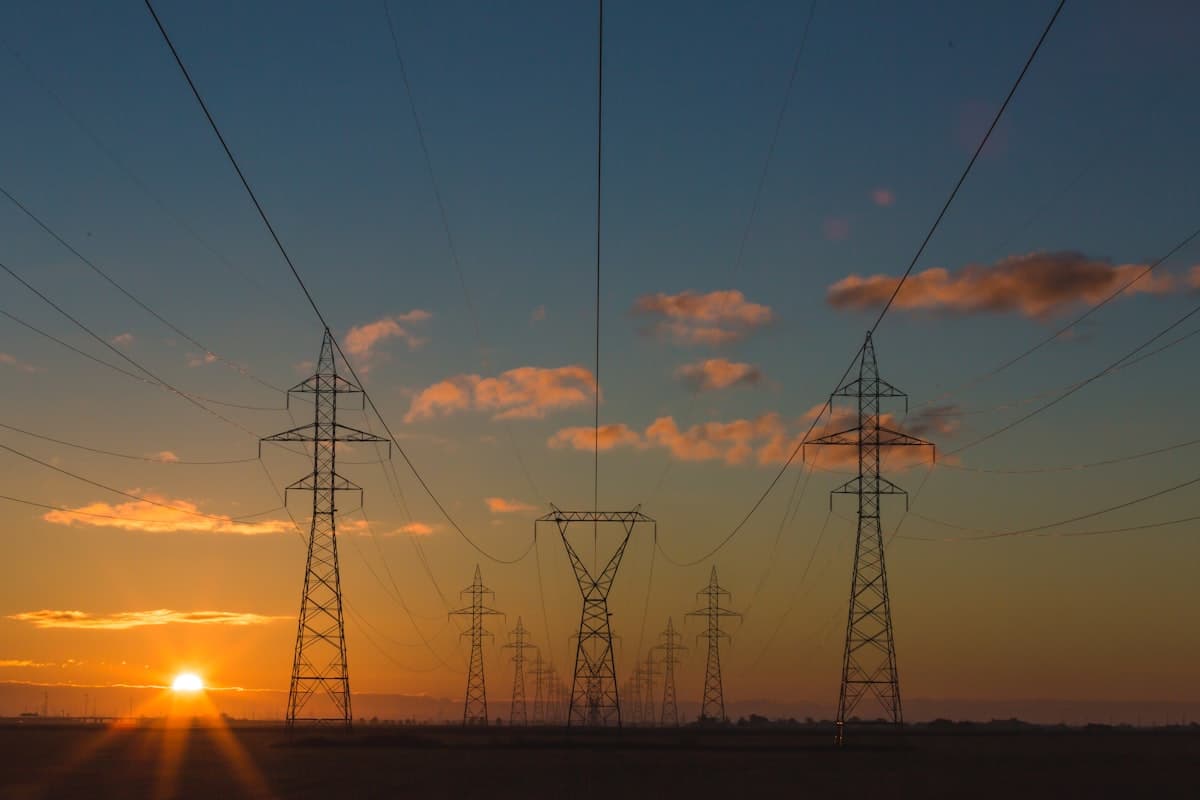 Future Business Renewable Energy Infrastructure & Smart Grid